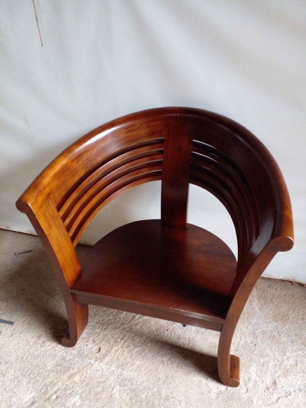 Cantik Chair