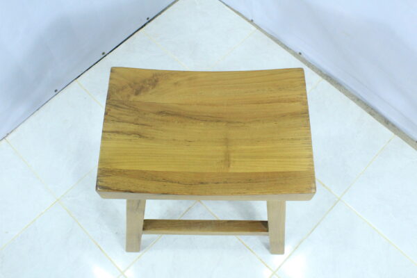 Curve Top Stool Teakwood